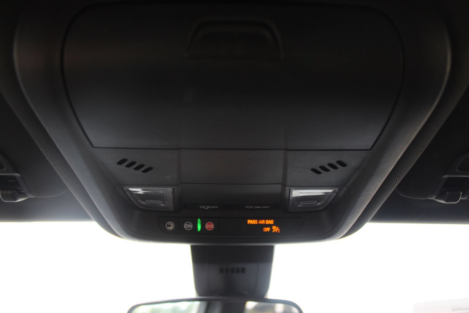 Used 2022 Chevrolet Equinox RS w/ RS Leather Package FWD image 36