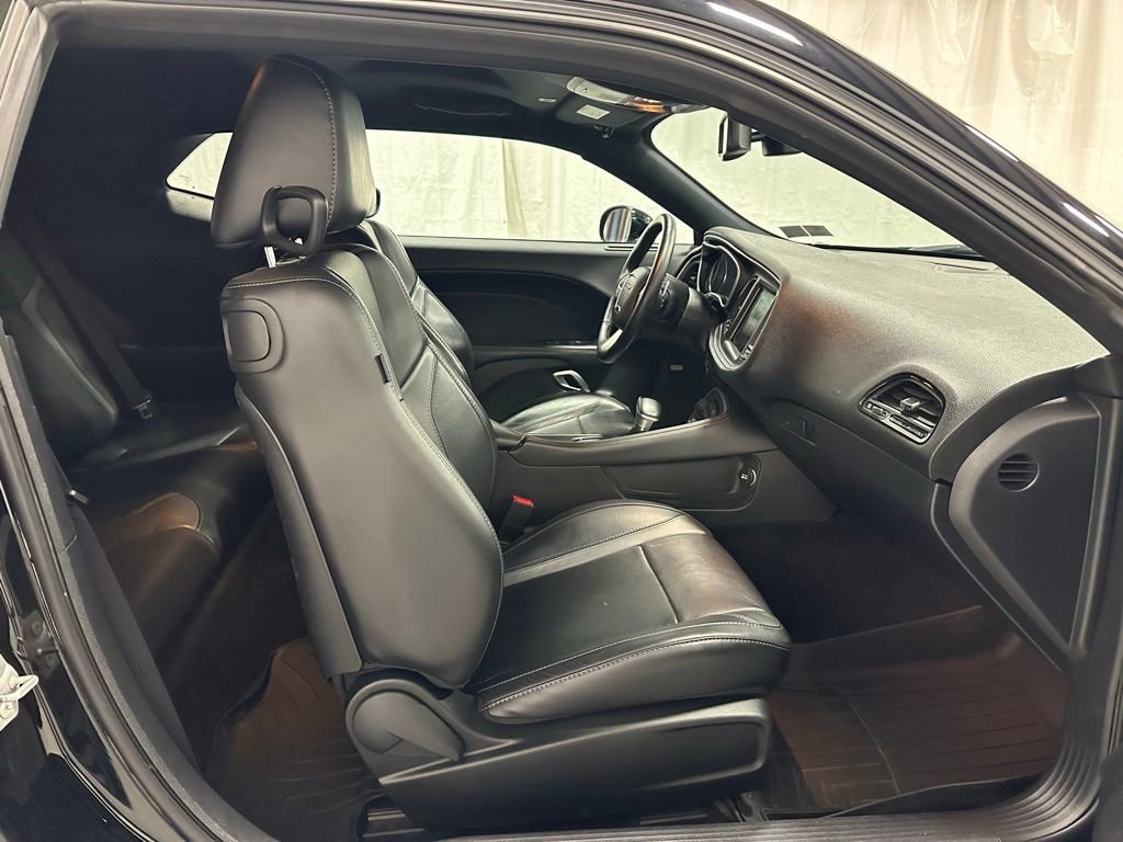 Used 2017 Dodge Challenger GT w/ Driver Convenience Group AWD/4WD image 47