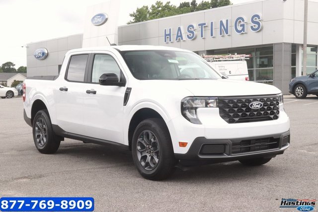 New 2025 Ford Maverick XLT w/ XLT Luxury Package