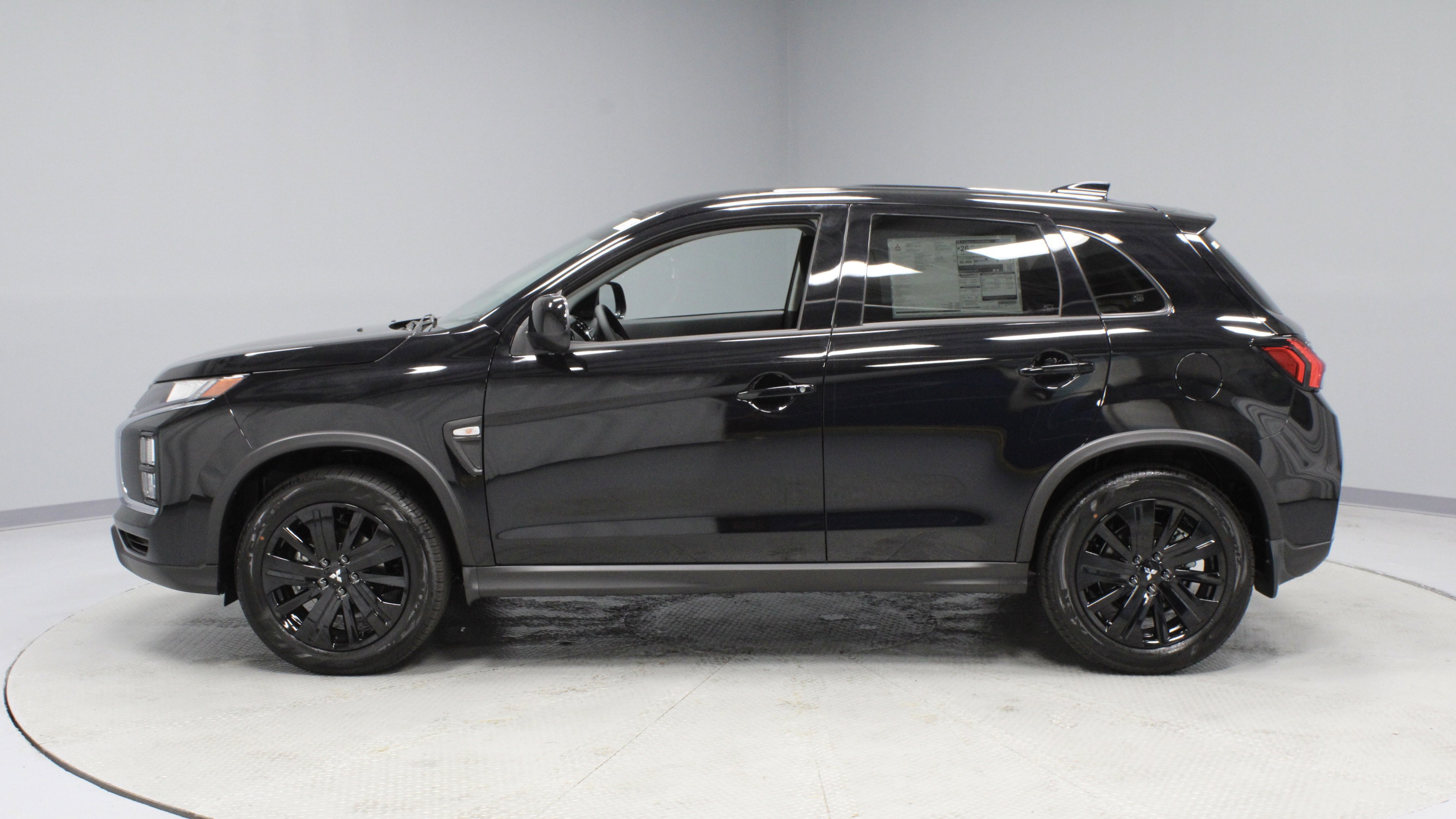 New 2025 Mitsubishi Outlander Sport LE image 5