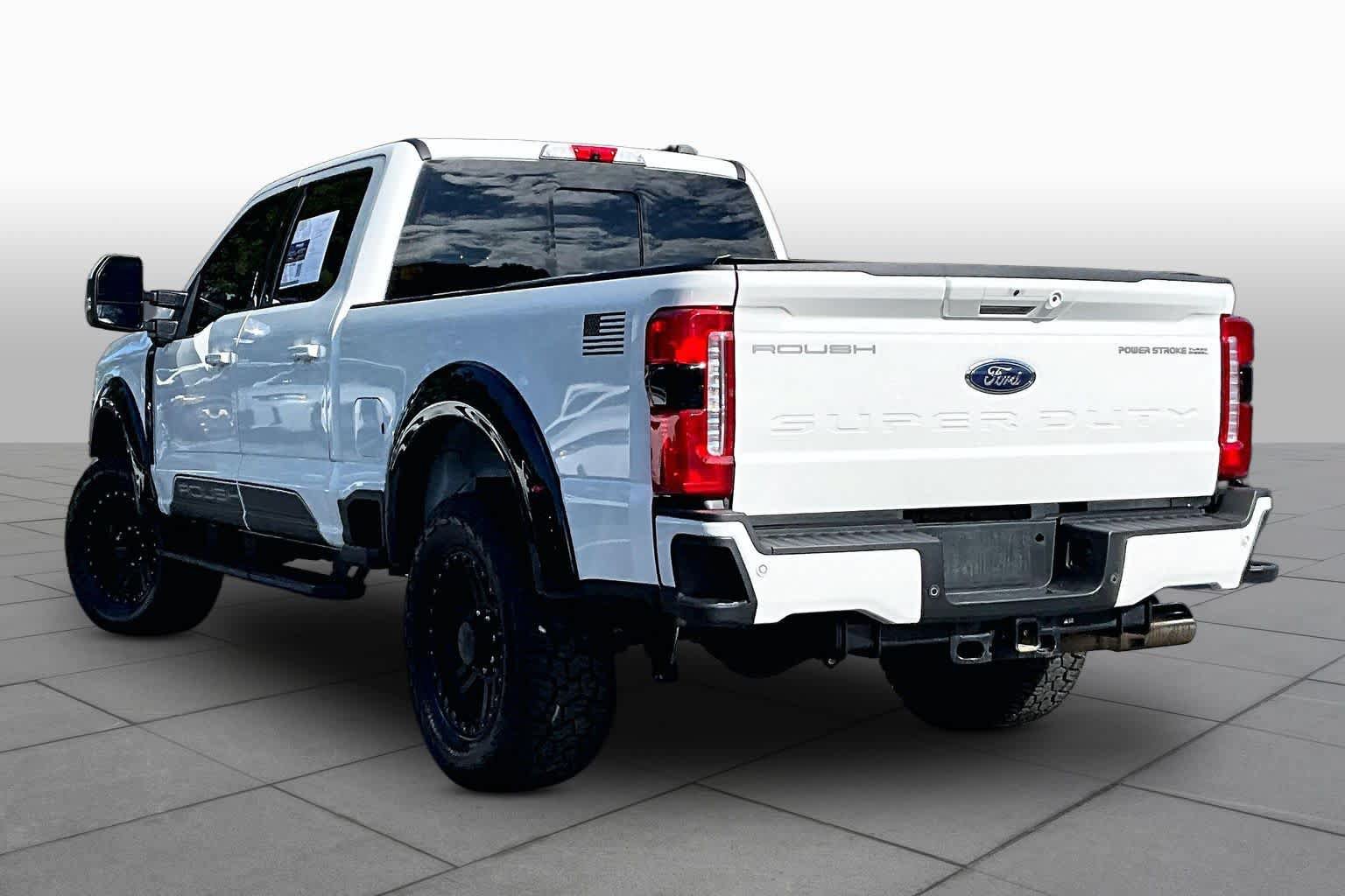 Used 2023 Ford F250 Lariat w/ Lariat Ultimate Package AWD/4WD image 12
