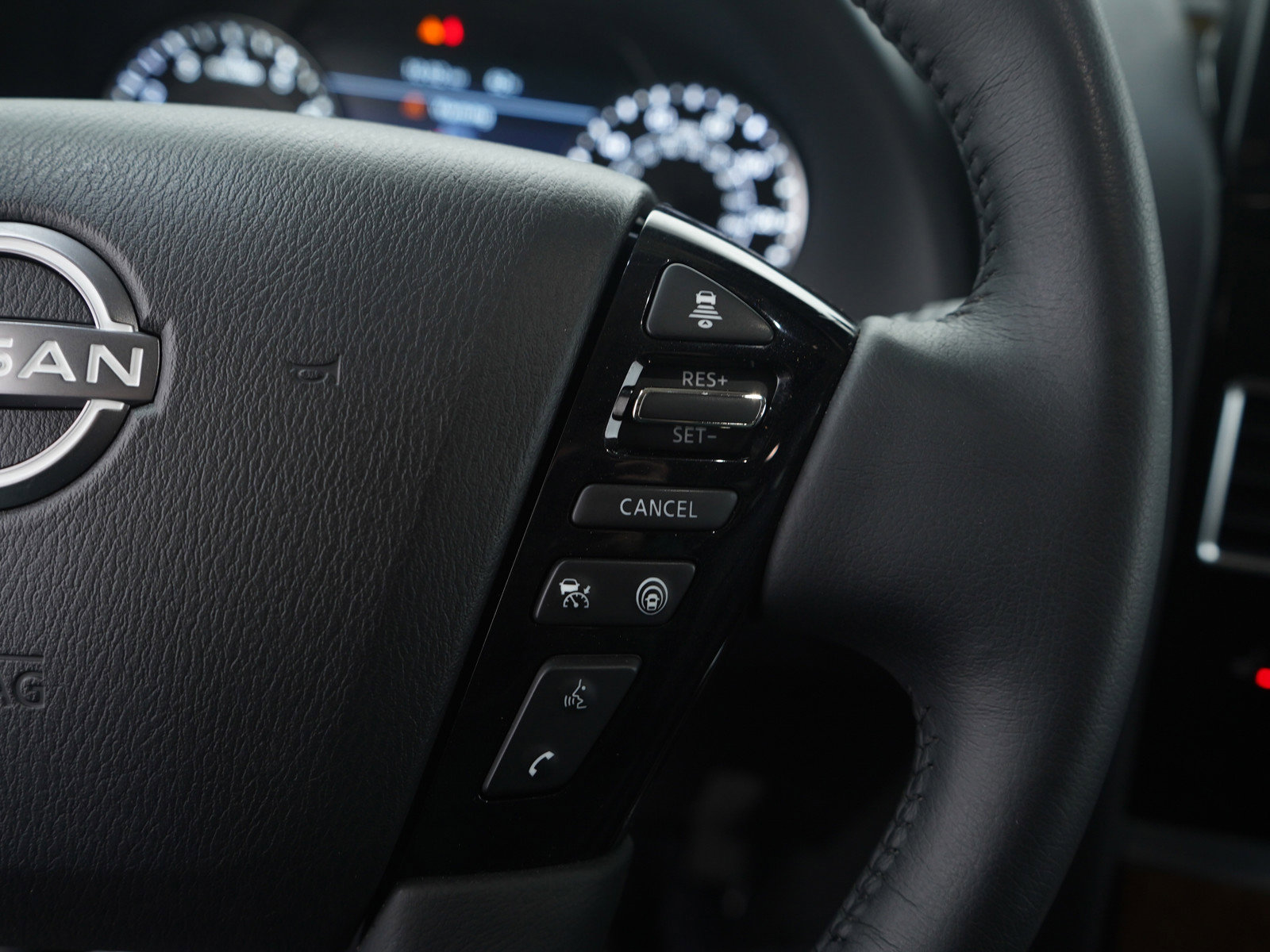 Used 2024 Nissan Armada SL w/ Cargo Package image 33