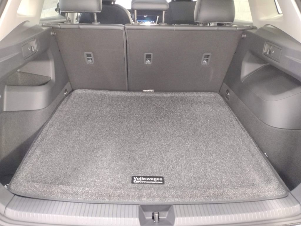 New 2026 Volkswagen Tiguan SE image 14