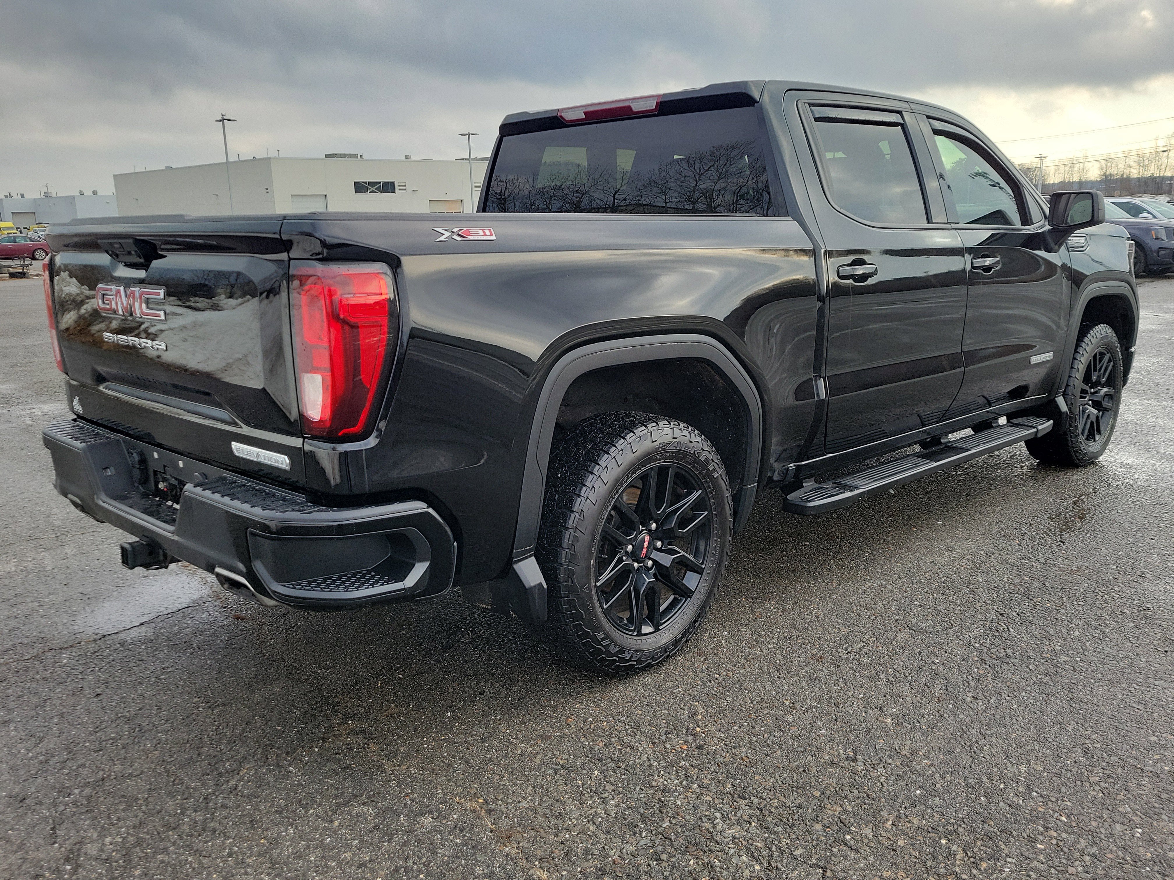 Used 2023 GMC Sierra 1500 Elevation image 5