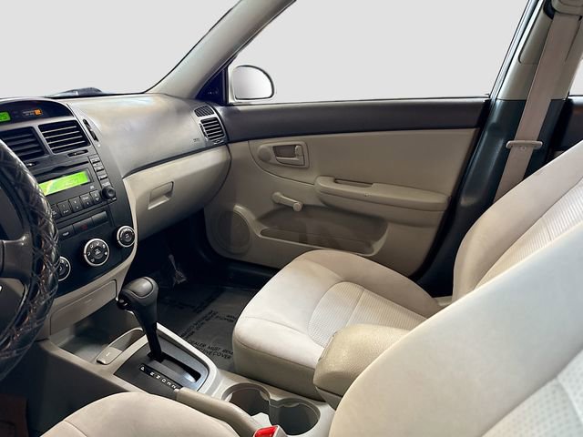 Used 2009 Kia Spectra LX FWD image 21