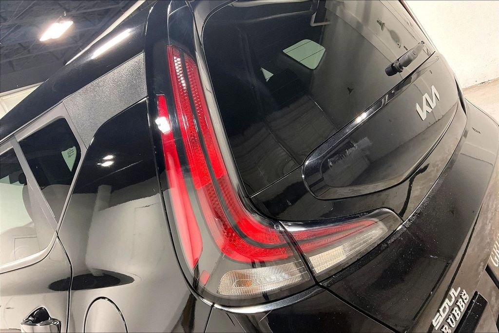 Used 2023 Kia Soul S image 37