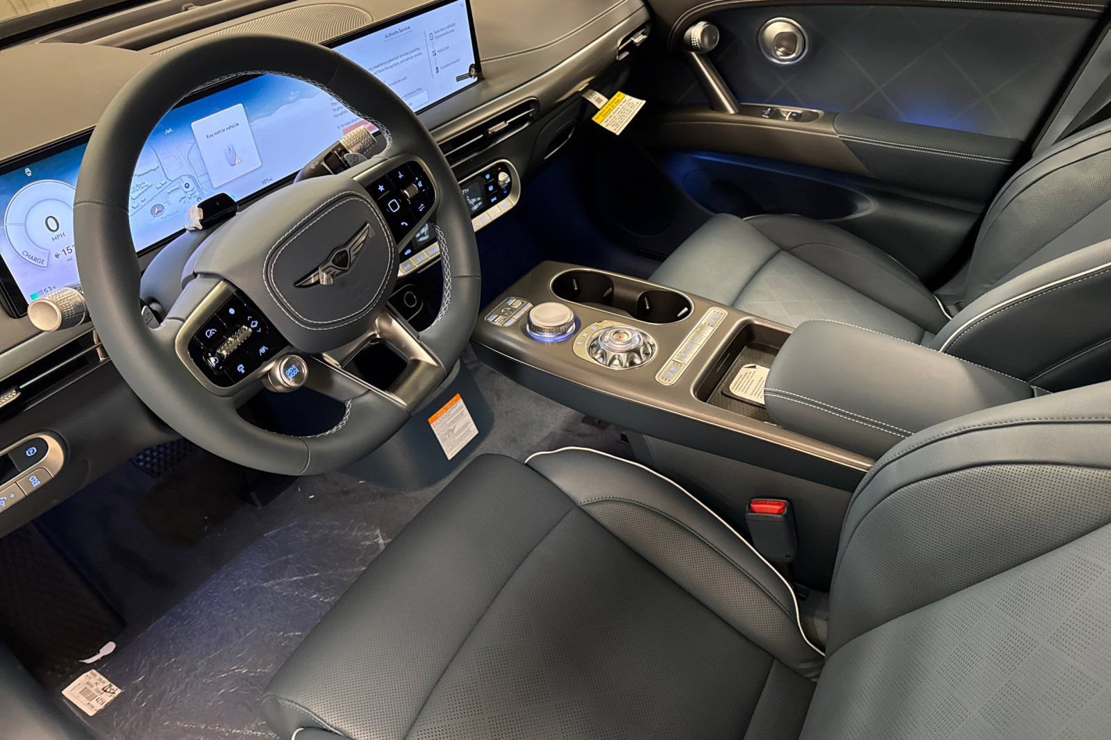 New 2026 Genesis GV60 Advance AWD/4WD image 10