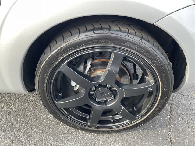 Used 2001 Toyota MR2 image 10