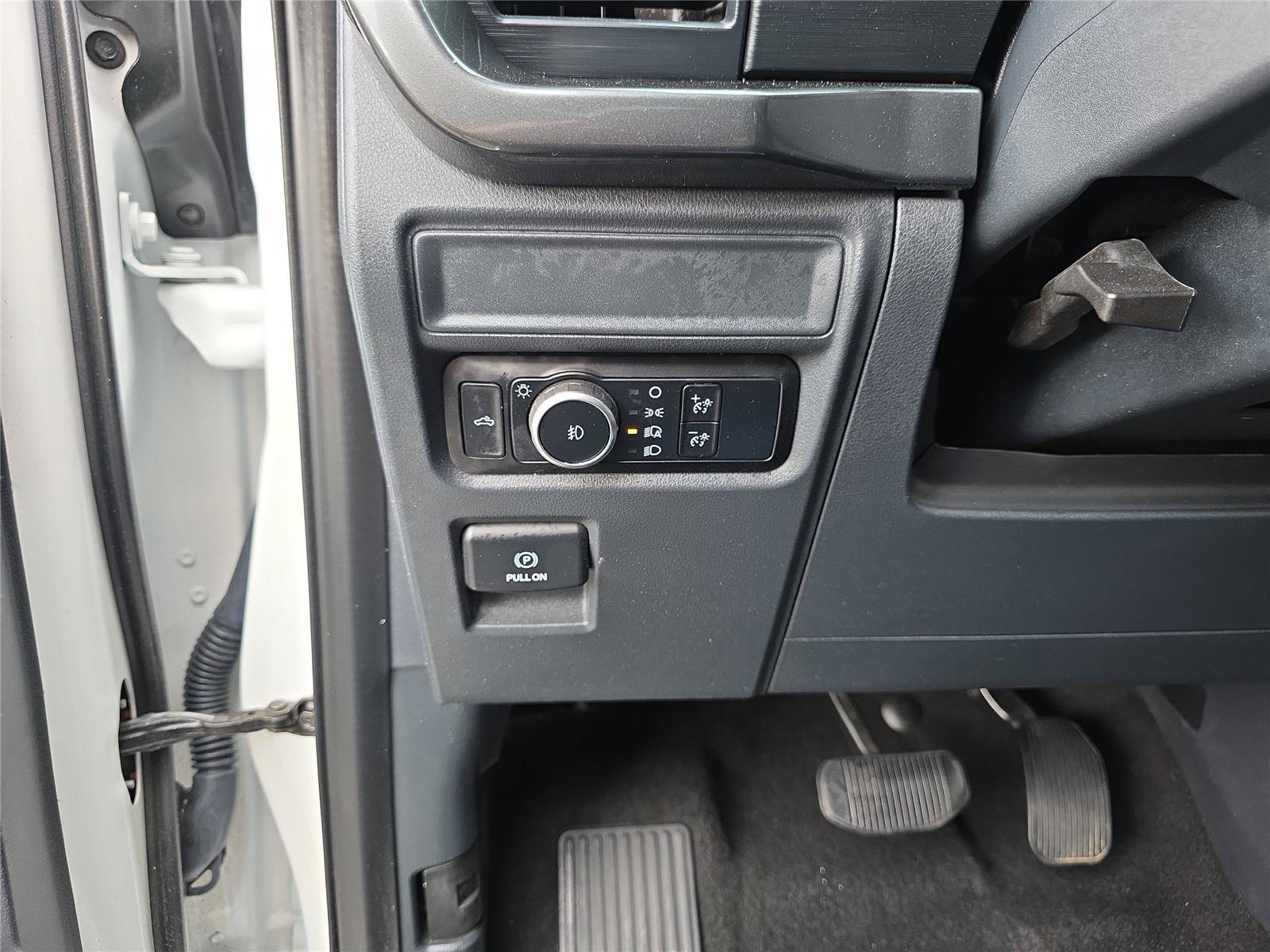 Used 2024 Ford F150 STX image 37