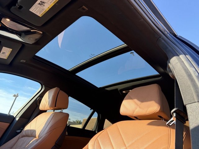 Used 2023 BMW X6 M50i w/ Parking Assistance Package image 13