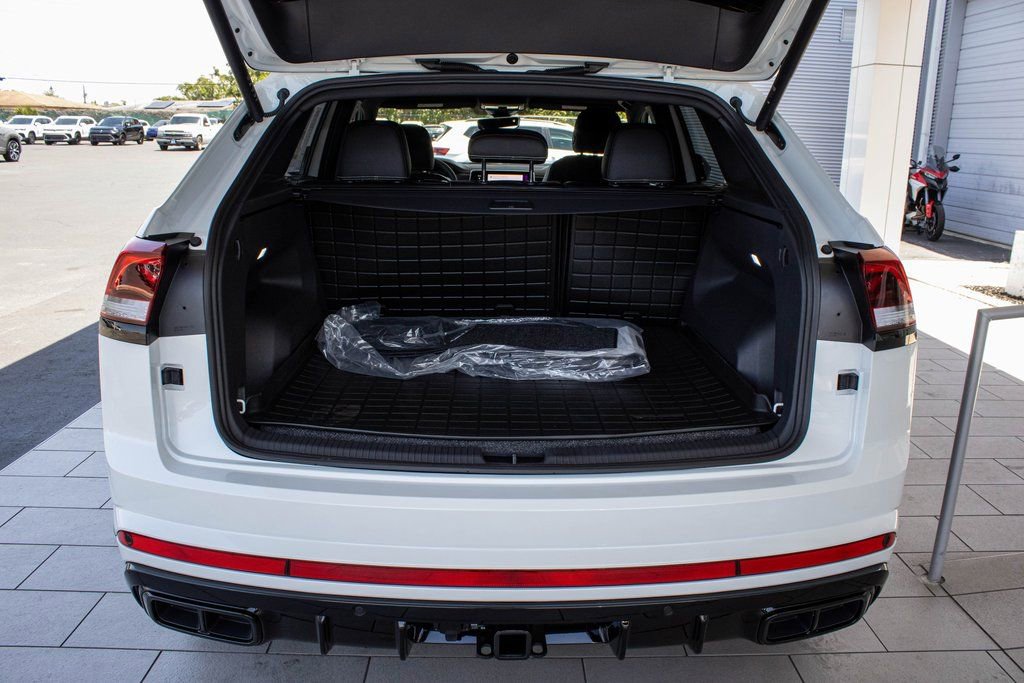 New 2025 Volkswagen Atlas Cross Sport SEL R-Line AWD/4WD image 18