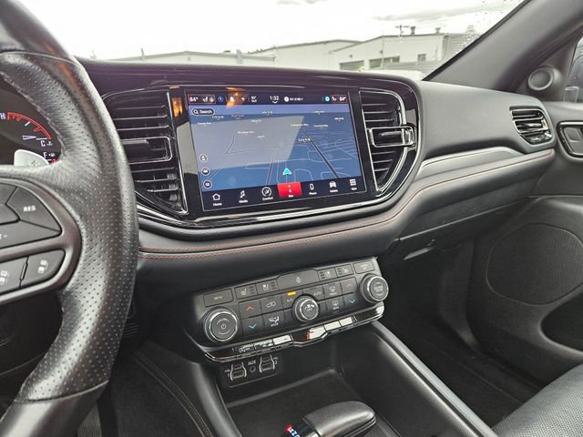 Used 2024 Dodge Durango GT image 11