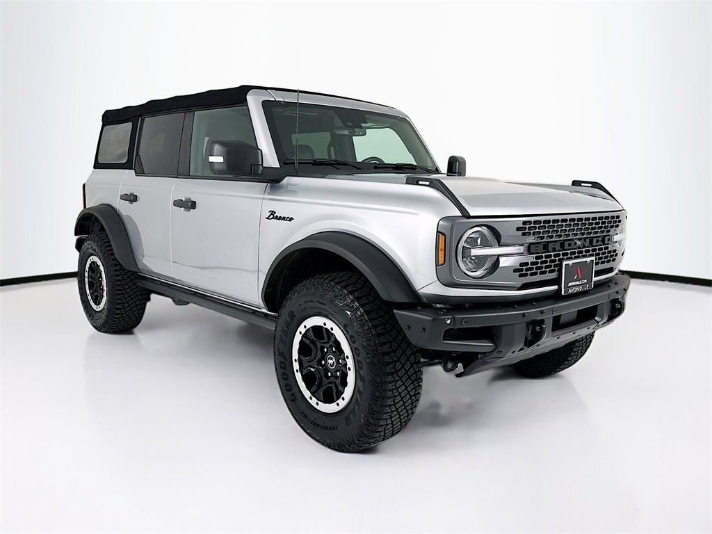 Used 2022 Ford Bronco Badlands image 7