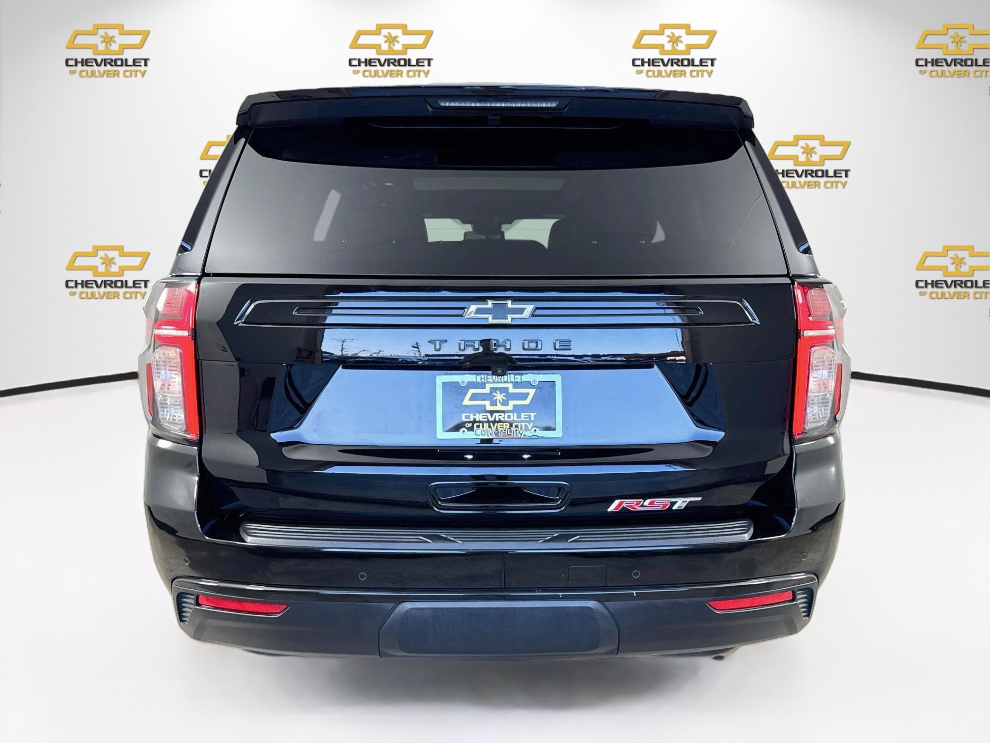 Used 2023 Chevrolet Tahoe RST RWD image 7