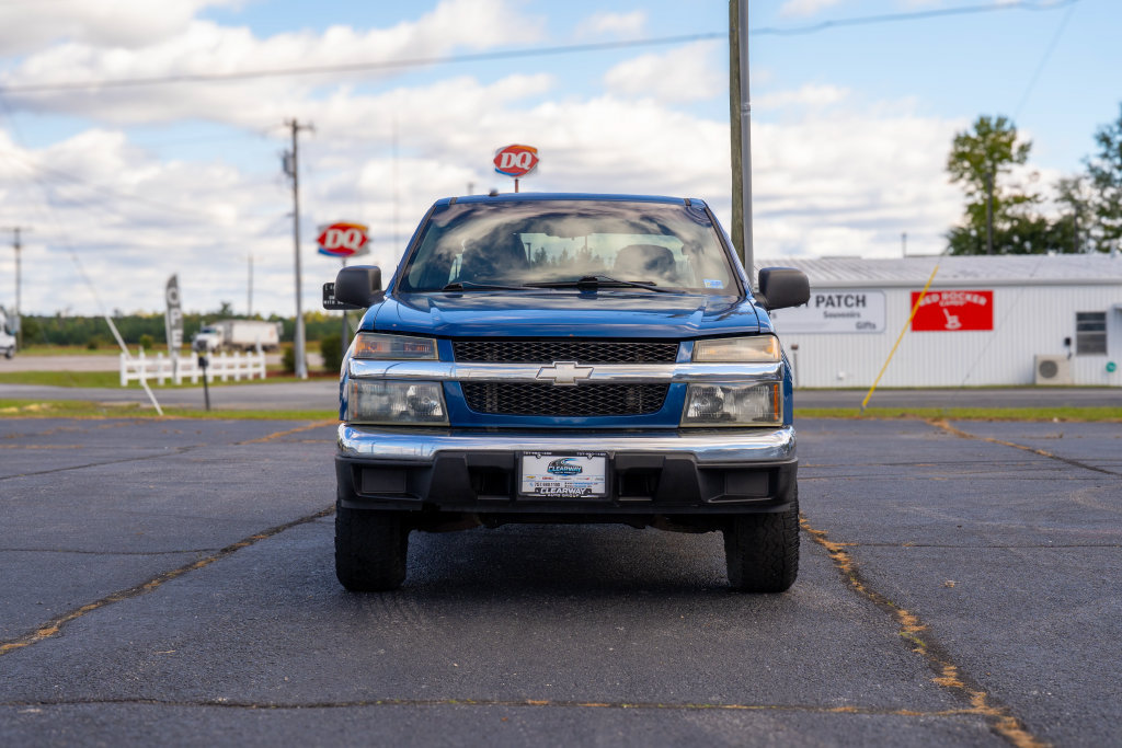 Used 2005 Chevrolet Colorado LS w/ Safe And Sound Package RWD image 2