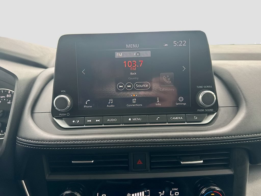 Certified 2025 Nissan Rogue SV FWD image 18