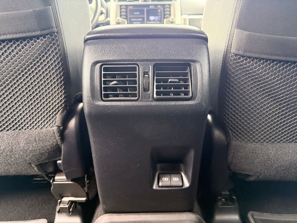 Used 2024 Toyota 4Runner SR5 AWD/4WD image 26