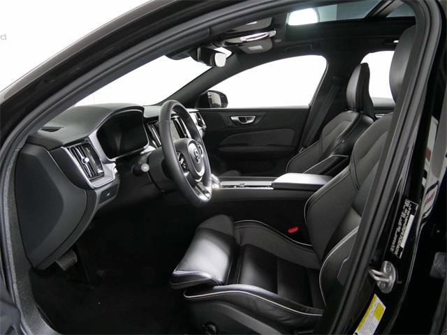 Used 2024 Volvo S60 B5 Plus image 14