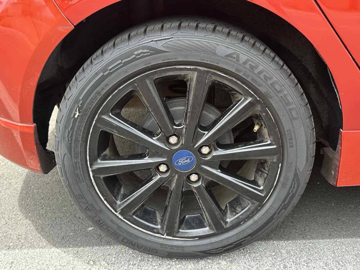 Used 2019 Ford Fiesta ST-Line FWD image 54
