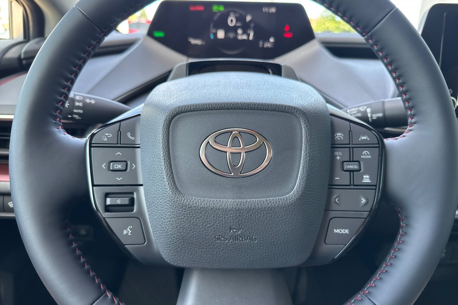 New 2027 Toyota Prius Plug-In Hybrid FWD image 11