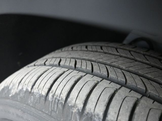 Used 2025 Buick Encore GX Preferred image 24