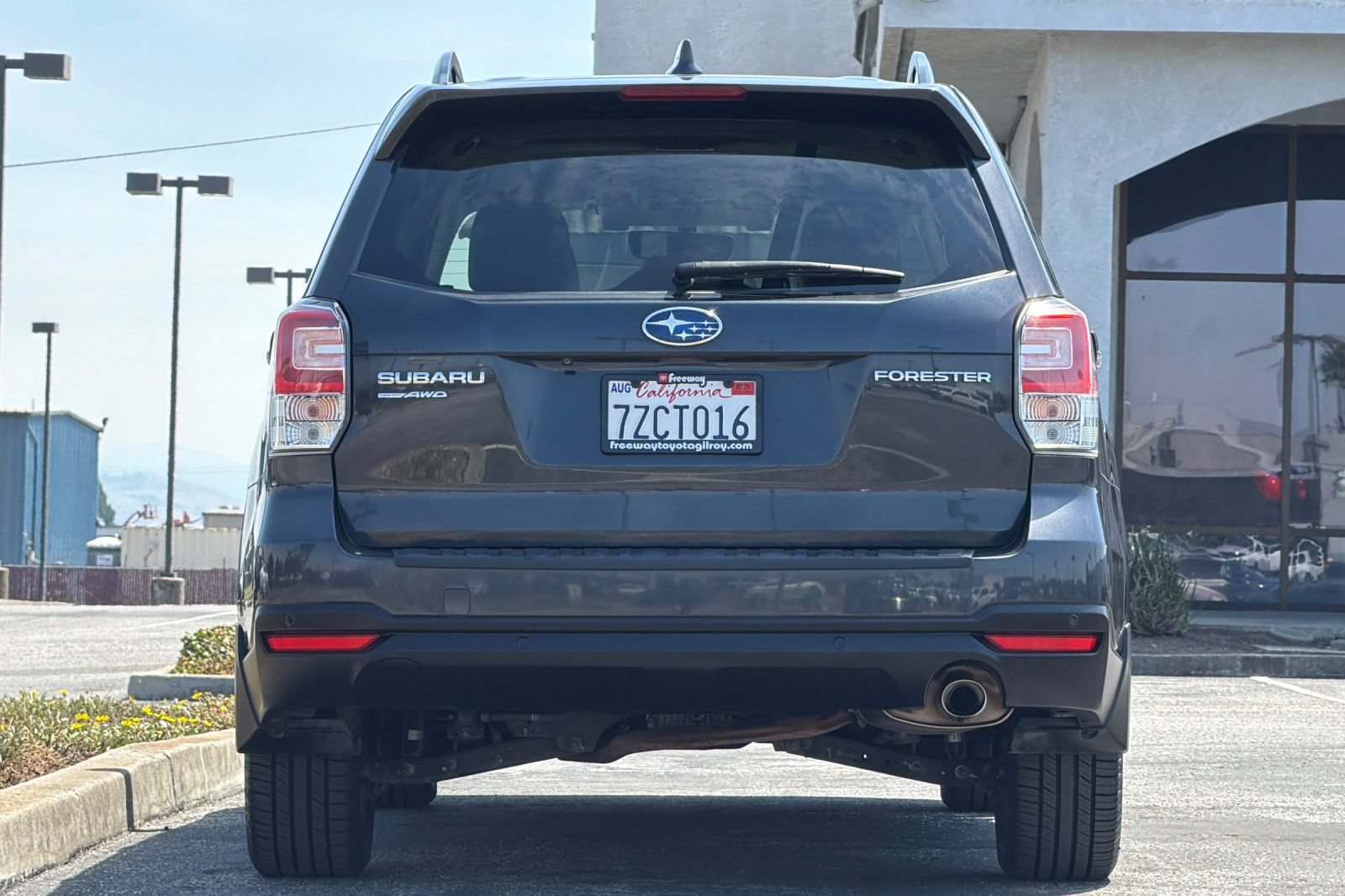 Used 2018 Subaru Forester 2.5i Touring w/ Popular Package #2 AWD/4WD image 5