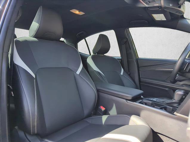 Used 2025 Toyota Camry SE w/ Convenience Package image 23