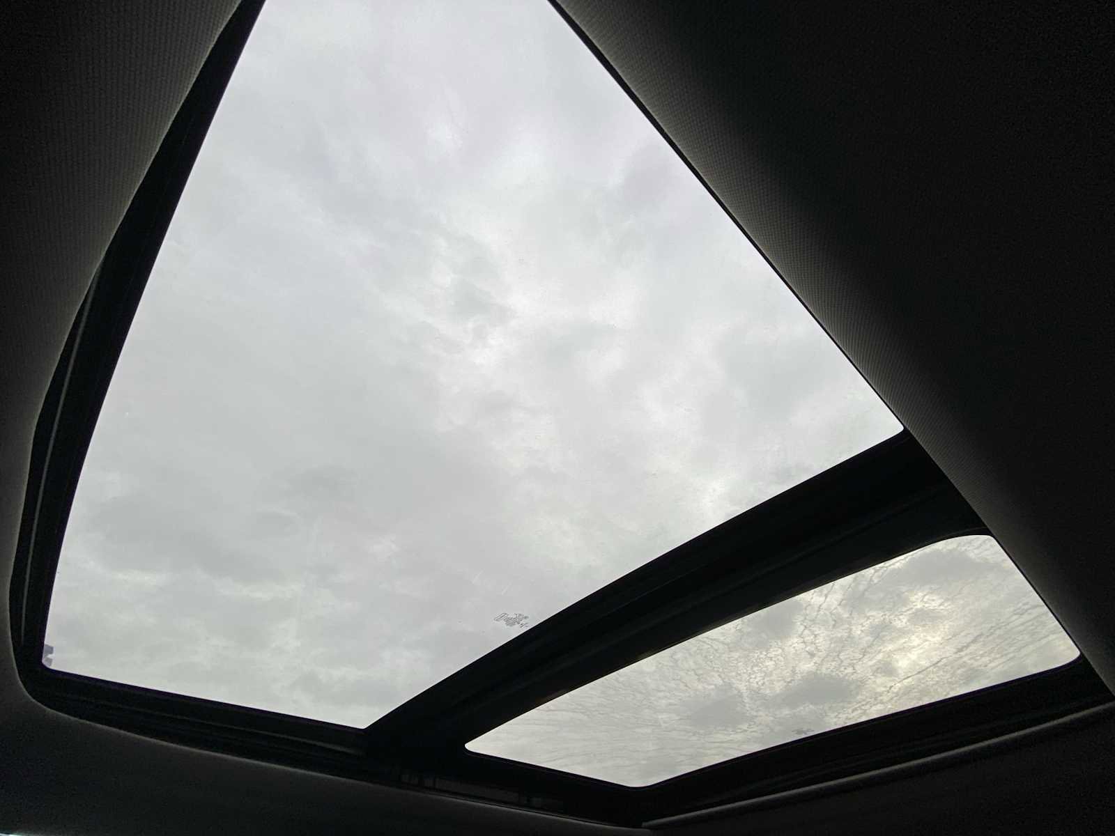 Used 2020 Ford F150 Lariat w/ Equipment Group 502A Luxury image 28