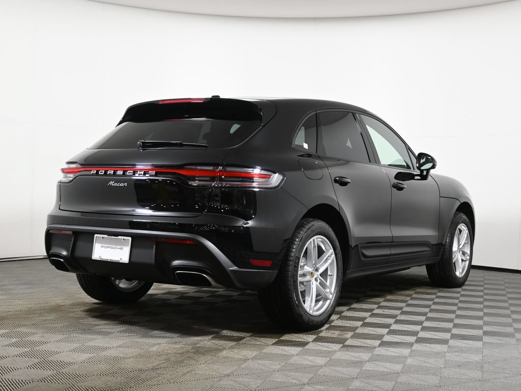New 2026 Porsche Macan AWD/4WD image 7