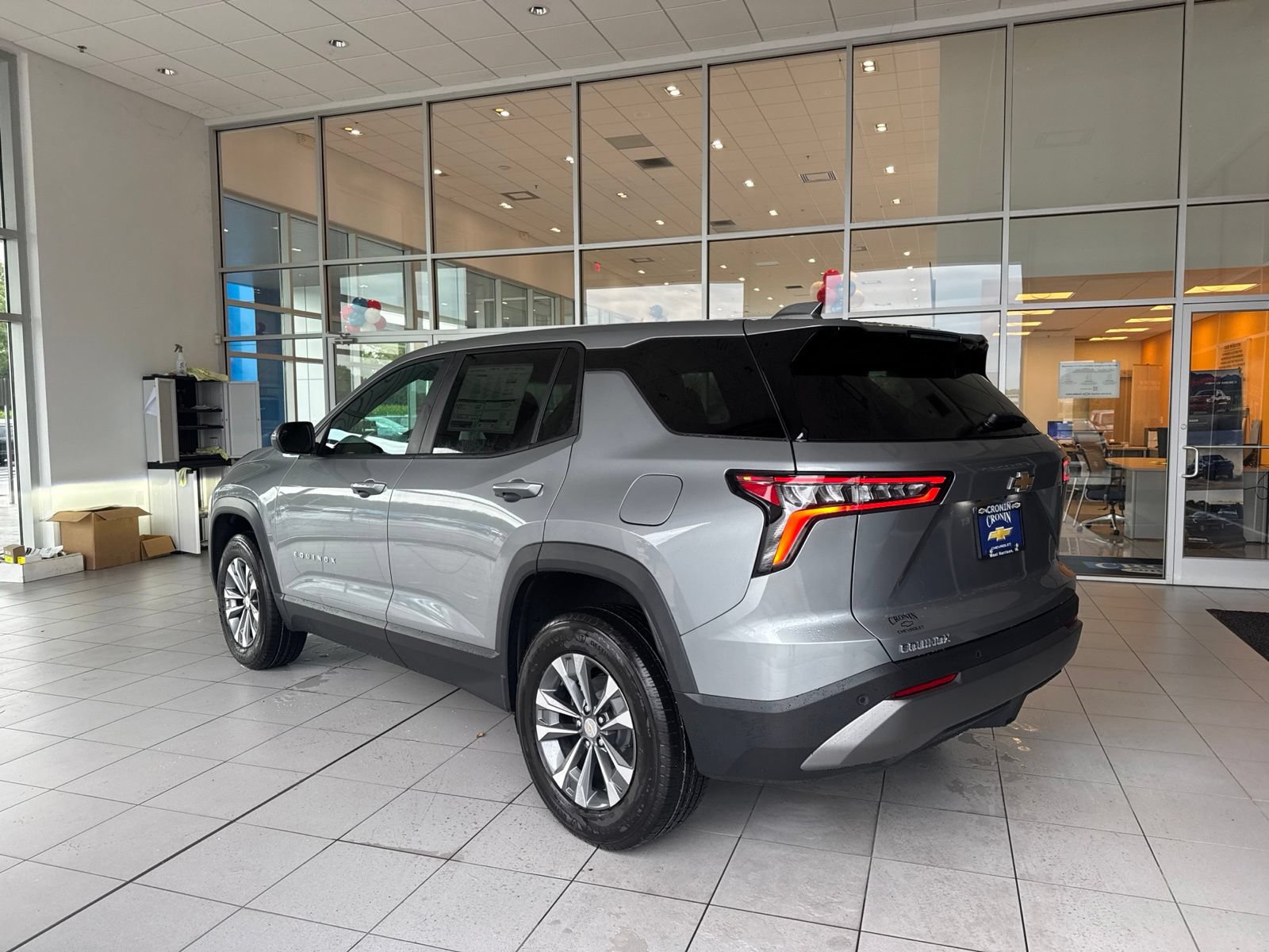 New 2027 Chevrolet Equinox LT FWD image 6
