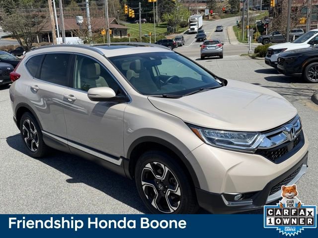 Used 2018 Honda CR-V Touring image 3