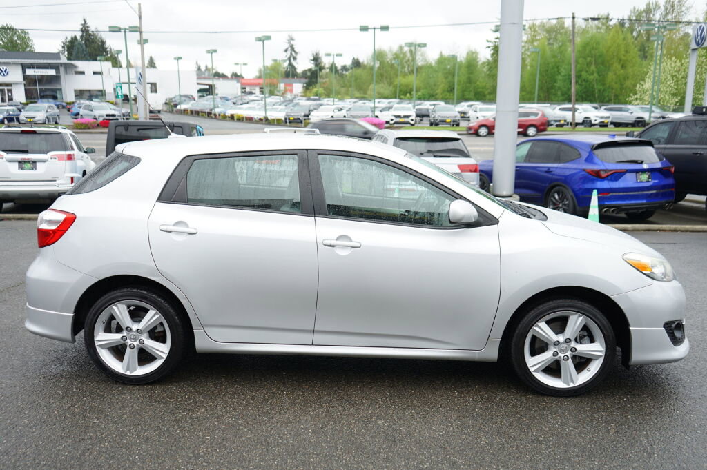 Used 2009 Toyota Matrix S AWD/4WD image 6