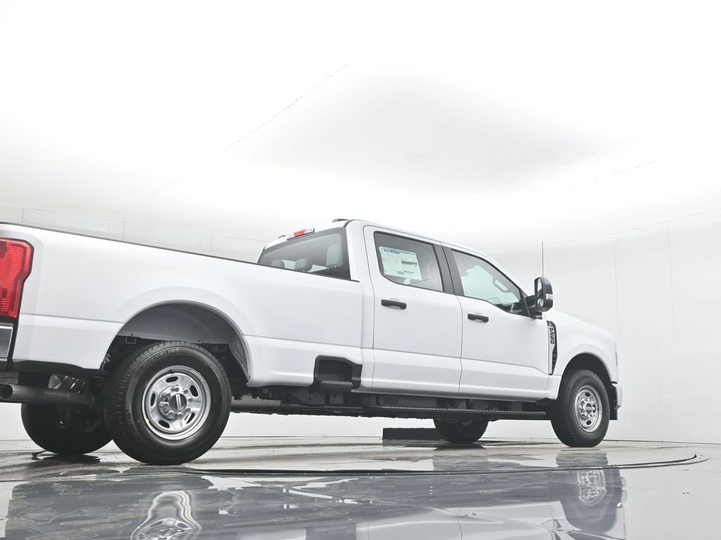 New 2026 Ford F250 XL w/ XL Chrome Package image 42