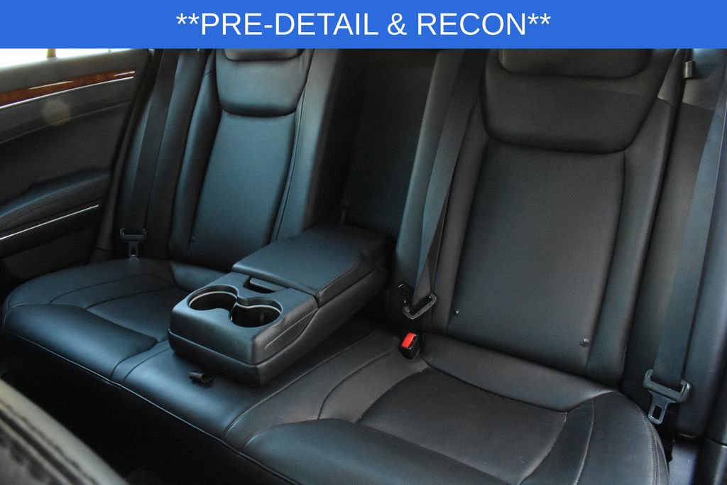 Used 2014 Chrysler 300 AWD w/ Driver Convenience Group image 21