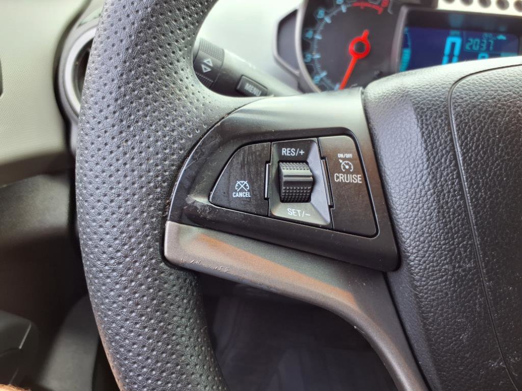 Used 2015 Chevrolet Sonic LT image 23