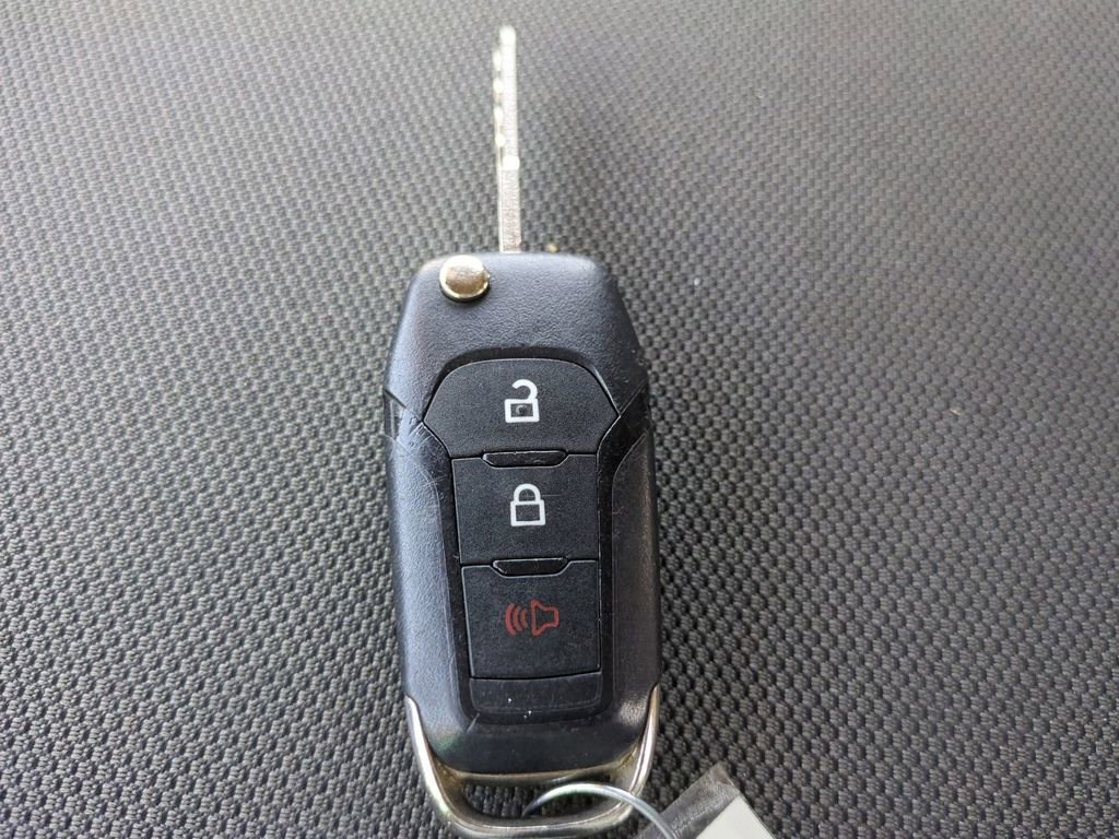 Used 2019 Ford F150 XLT image 33