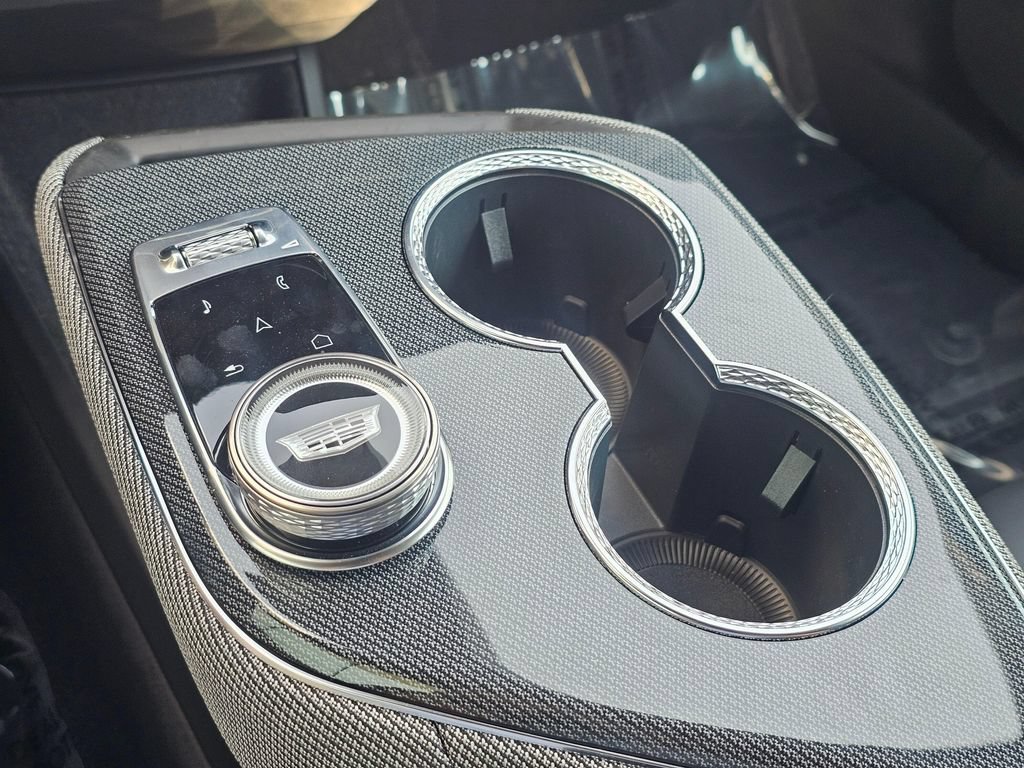 New 2026 Cadillac Optiq Sport 1 AWD/4WD image 32