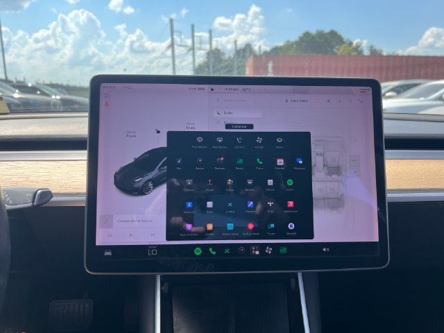 Used 2019 Tesla Model 3 Long Range RWD image 24