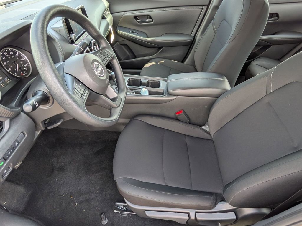 Used 2025 Nissan Sentra S FWD image 11