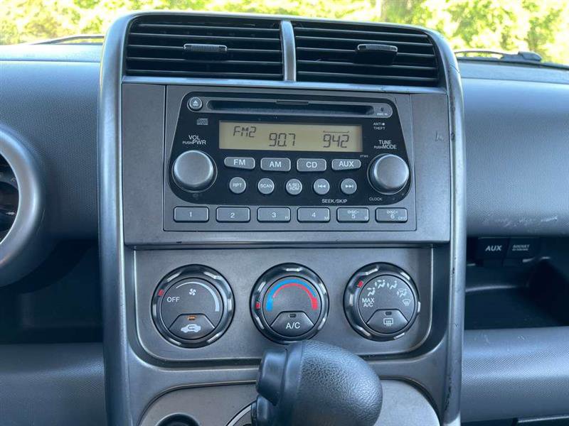Used 2004 Honda Element EX image 16