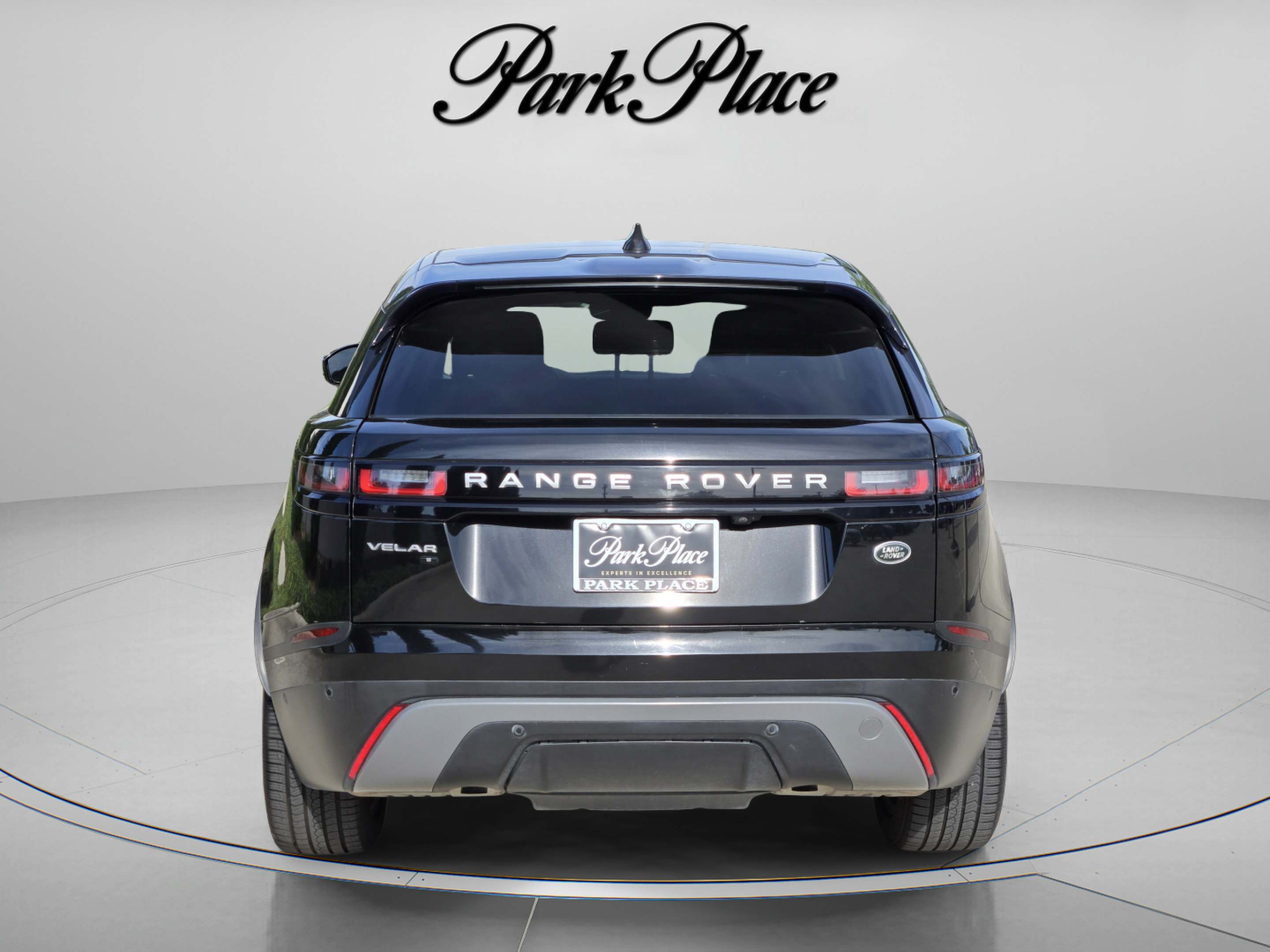 Used 2021 Land Rover Range Rover Velar S AWD/4WD image 4