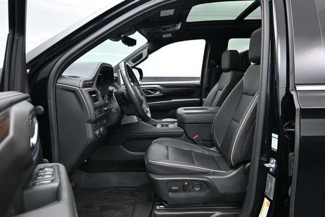 Used 2023 Chevrolet Tahoe Premier w/ Advanced Technology Package AWD/4WD image 22