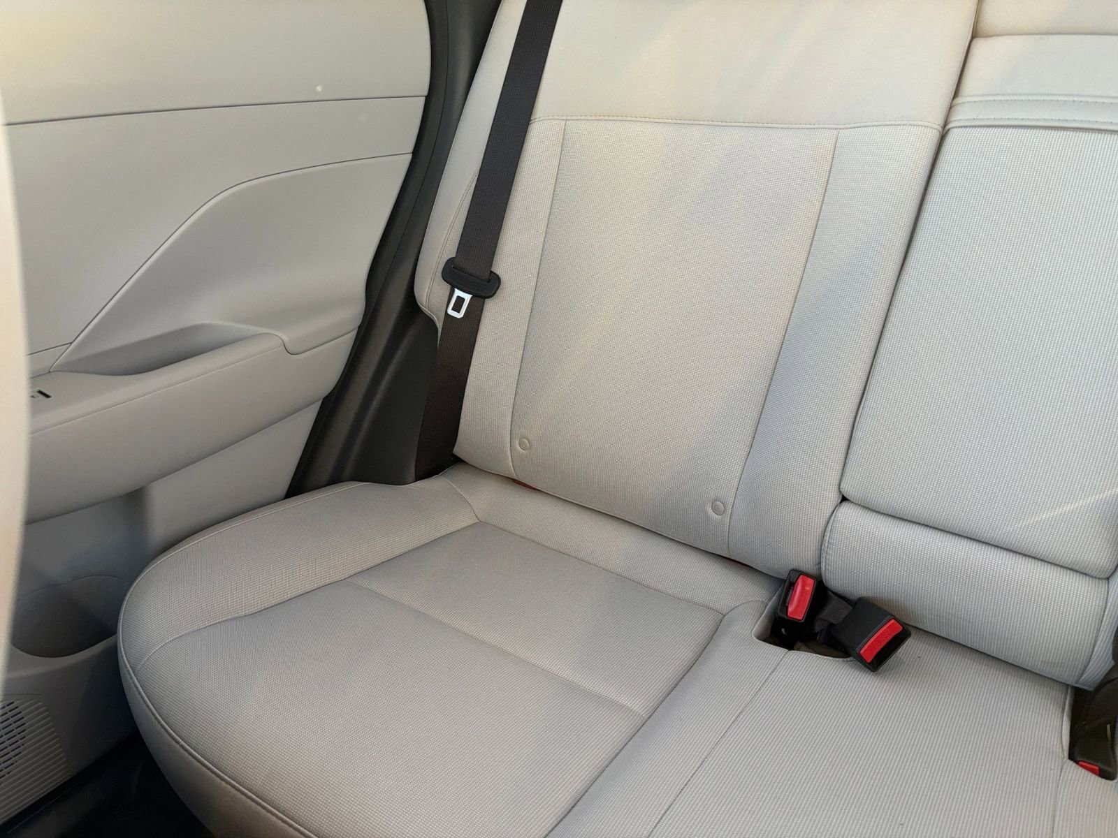 Used 2025 Hyundai Kona SEL image 39