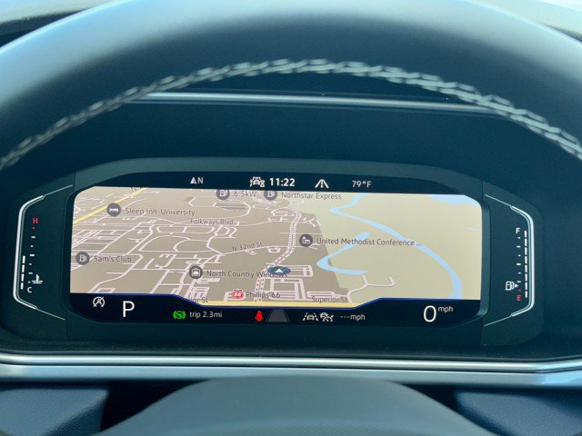 New 2025 Volkswagen Taos SEL image 34