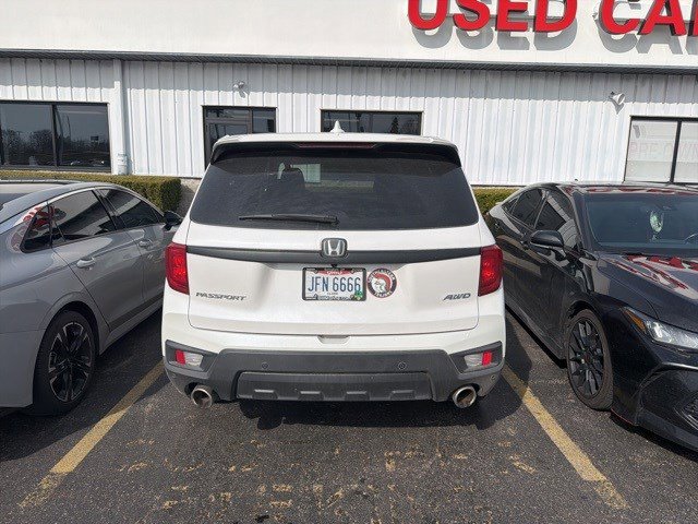 Used 2023 Honda Passport EX-L image 9