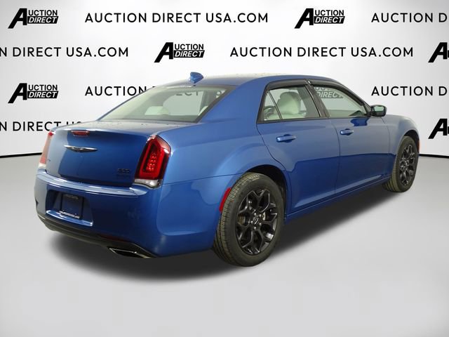 Used 2022 Chrysler 300 Touring w/ Sport Appearance Package image 43
