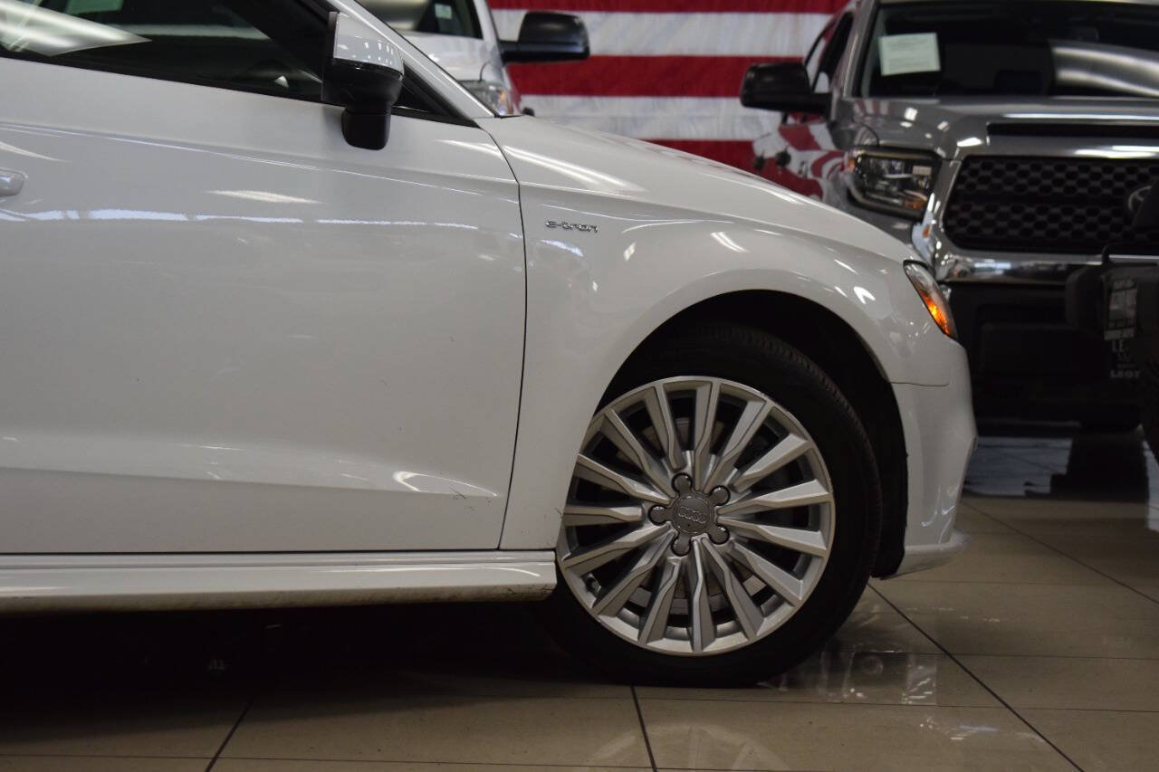 Used 2017 Audi A3 e-tron Premium FWD image 21