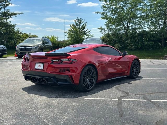 Used 2024 Chevrolet Corvette Z06 RWD image 10