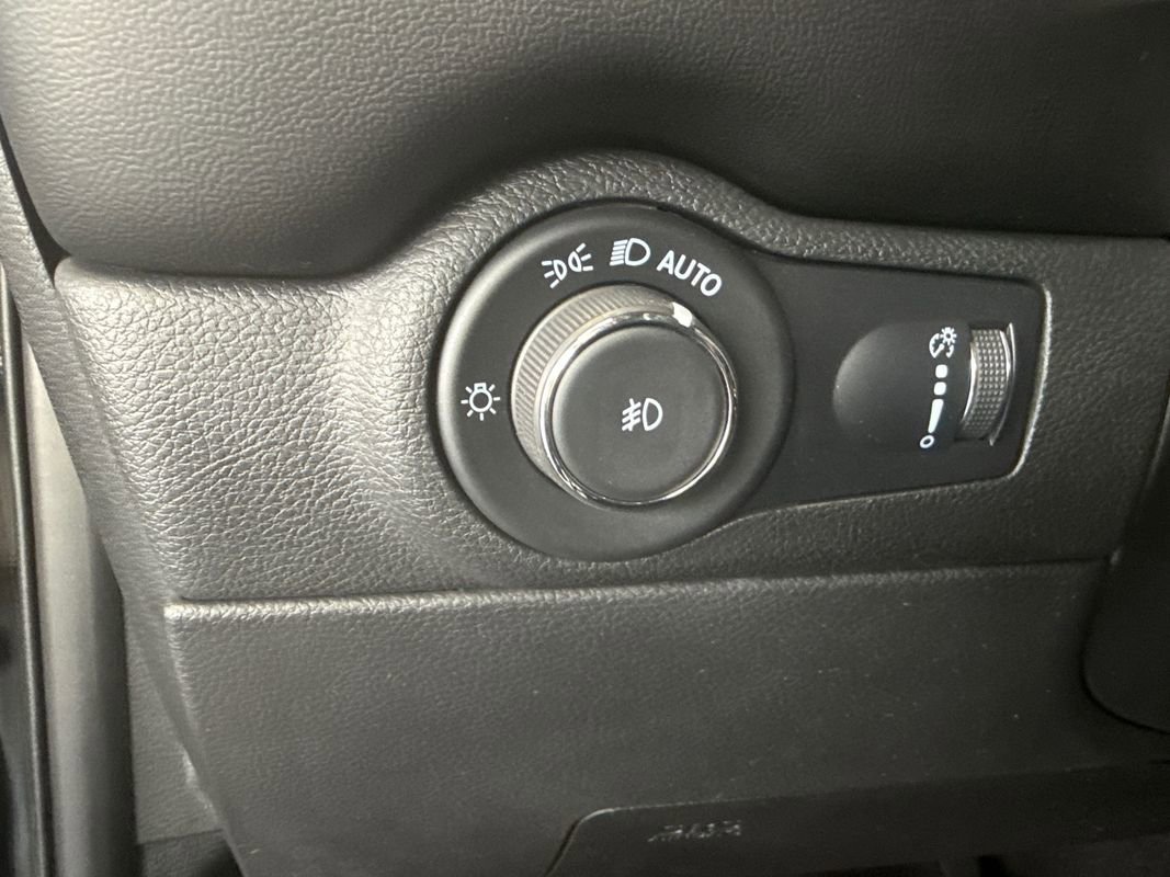 Used 2022 Dodge Durango R/T image 23