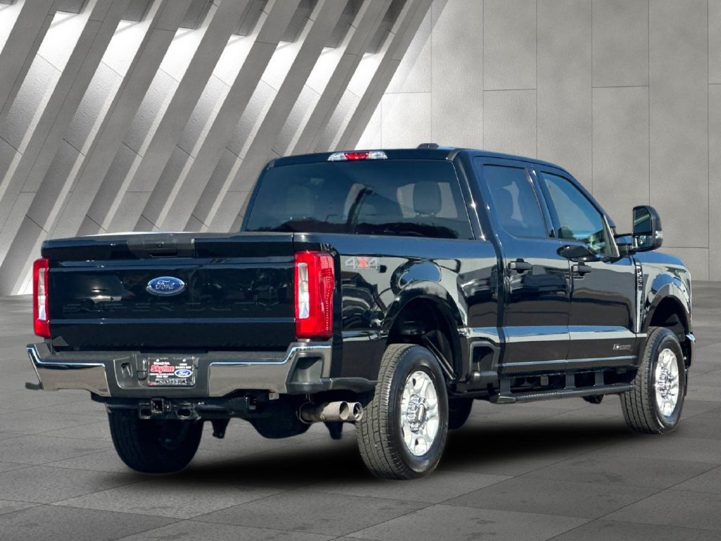 Certified 2026 Ford F250 XLT AWD/4WD image 3